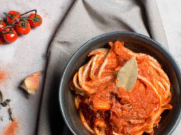 Il sugo d’una località laziale: amatriciana, tradizione e varianti